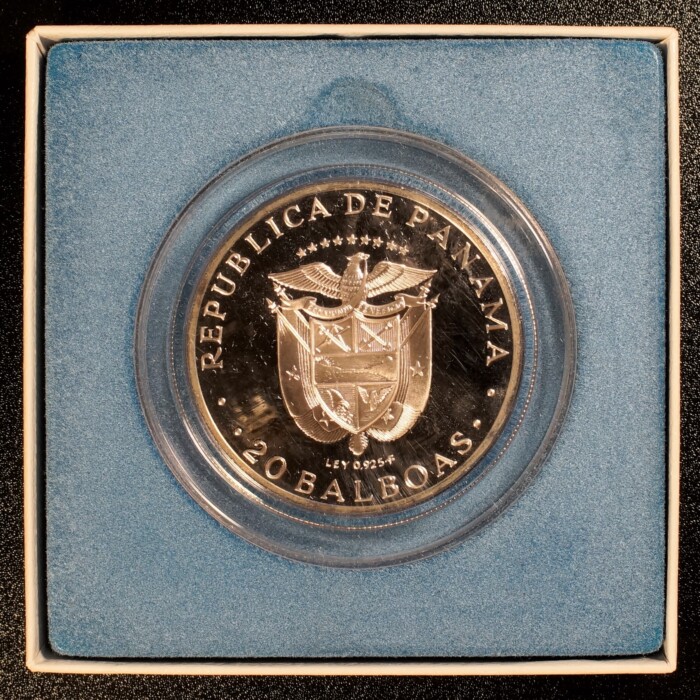 1971 Panama 20 Balboas Proof Silver Coin - Image 3