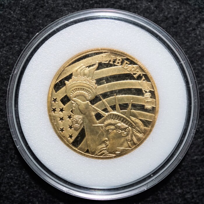 2011 Cook Island $25.00 1/2 oz .24 Pure Gold Statue Of Liberty